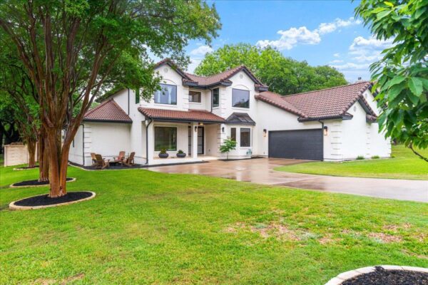 28 Lost Meadow Trl, The Hills