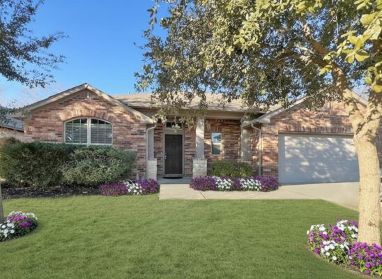 114 Clear Water Pass, Bastrop