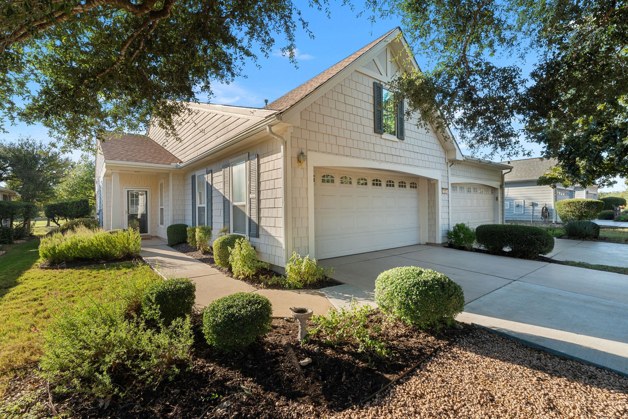 121 Dickens Cir, Georgetown, TX 78633