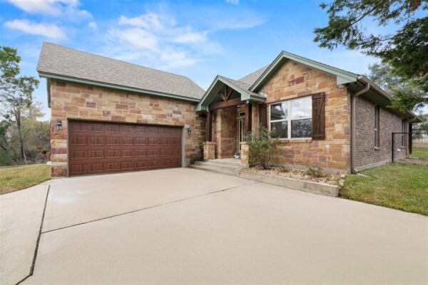 5562 Denmans Loop, Belton