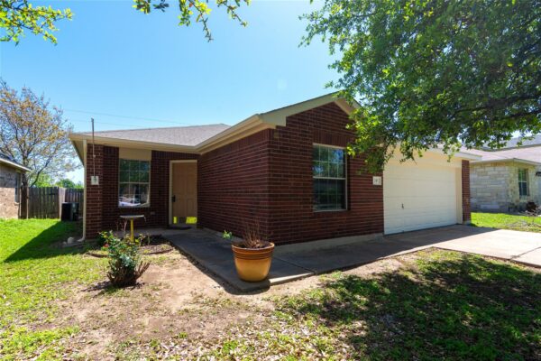 245 Shale Dr, Jarrell