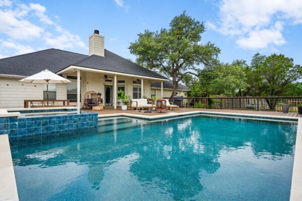 216 Cherokee Trl, Georgetown