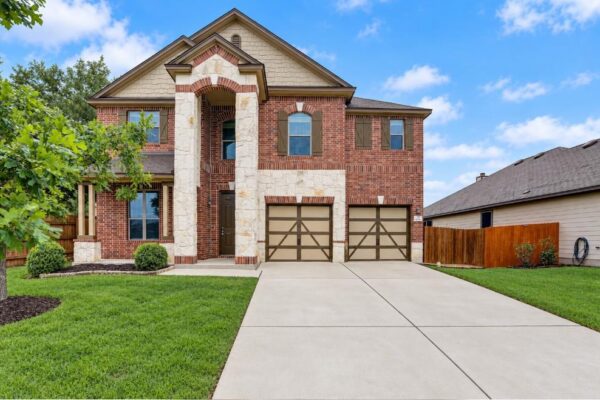 610 Gina Dr, Kyle
