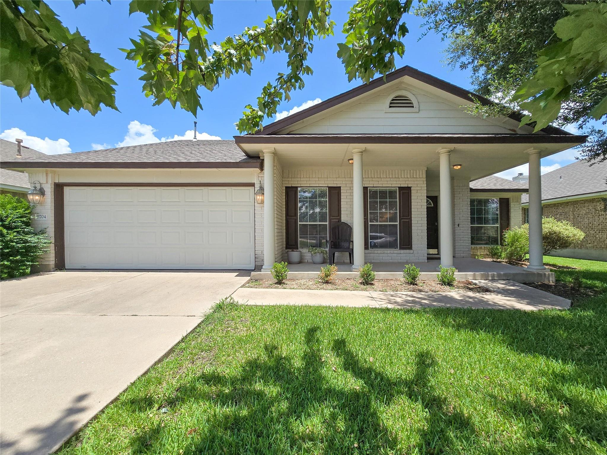 11704 Fletcher Hall Ln, Austin