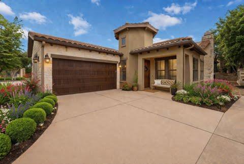 204 Delfino Cir, Lakeway