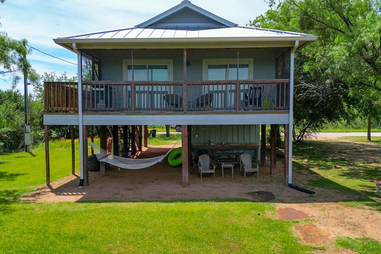 2433 County Road 102 None, Llano, TX 78643