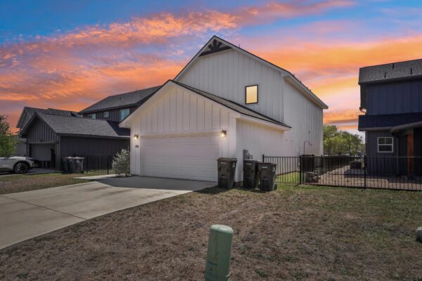 416 Stagecoach Trl, San Marcos