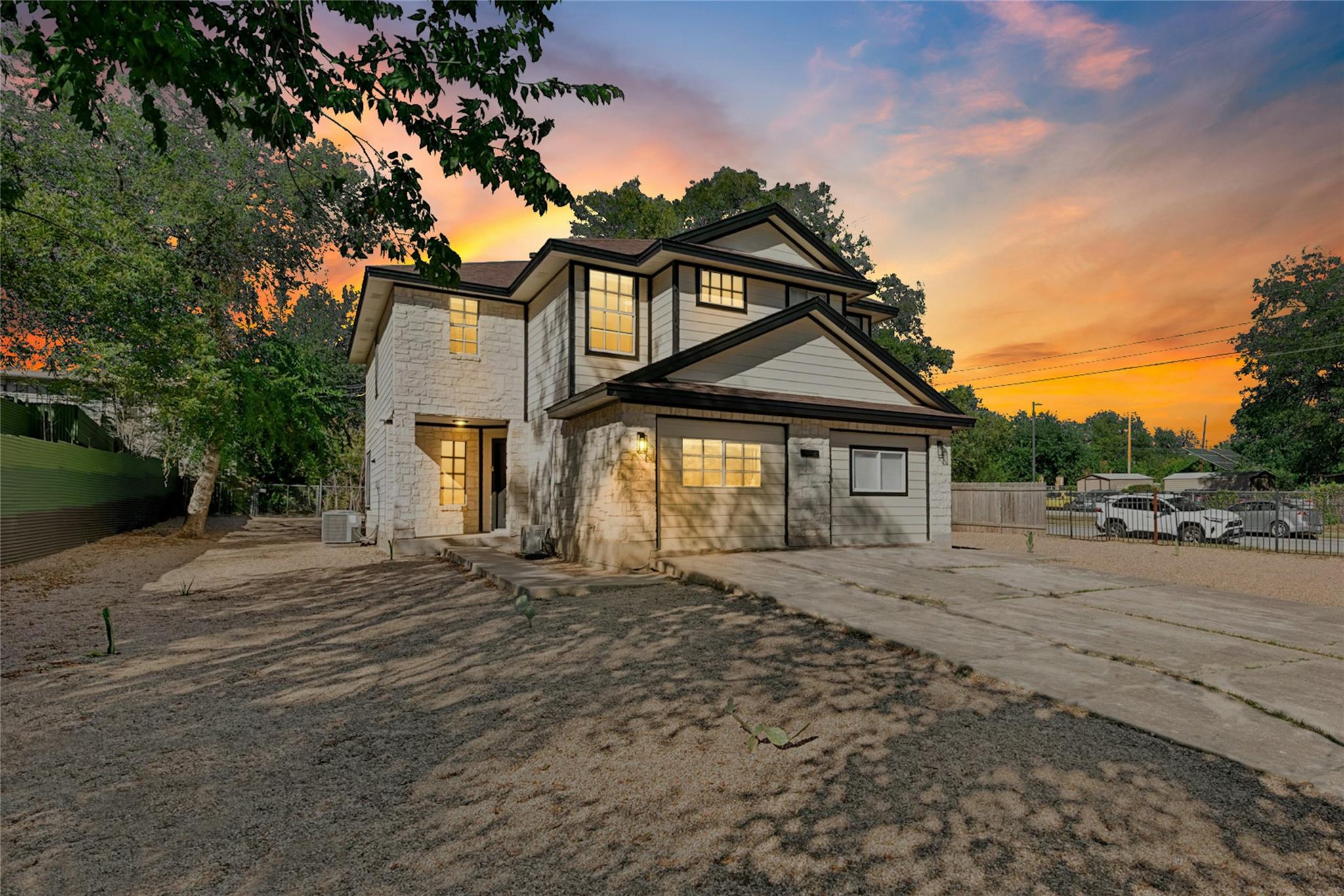 1708 E 17th St #B, Austin, TX 78702