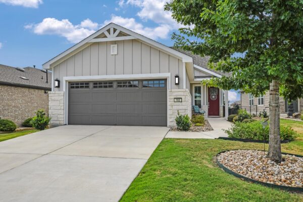 702 Kitty Hawk Rd, Georgetown