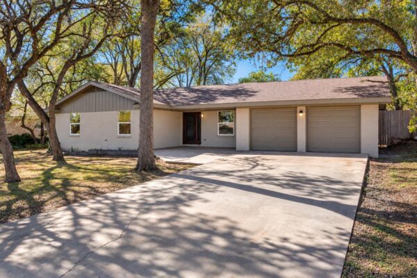 5704 Parkwood Dr, Austin