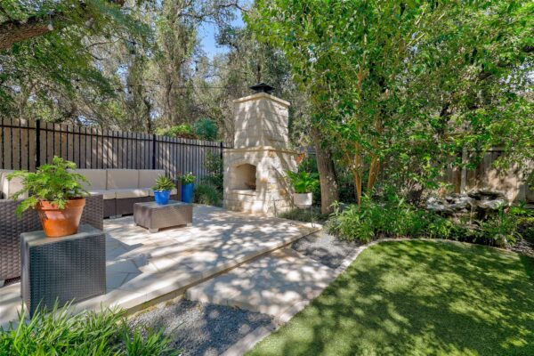 41 Muirfield Greens Ln, Lakeway