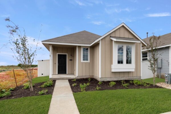 2963 Winding Creek Rd, Kyle