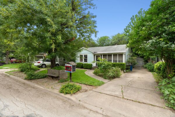 5214 Woodview Ave, Austin