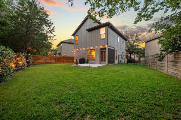 2101 Rivers Edge Way #19, Austin