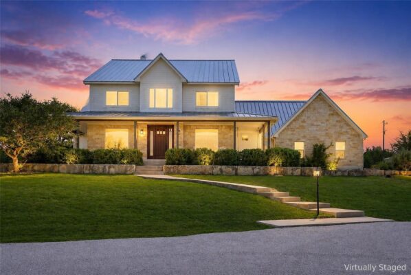 1051 Trailhead Cir, Dripping Springs