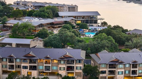 423 Marina Village Cv #423, Austin