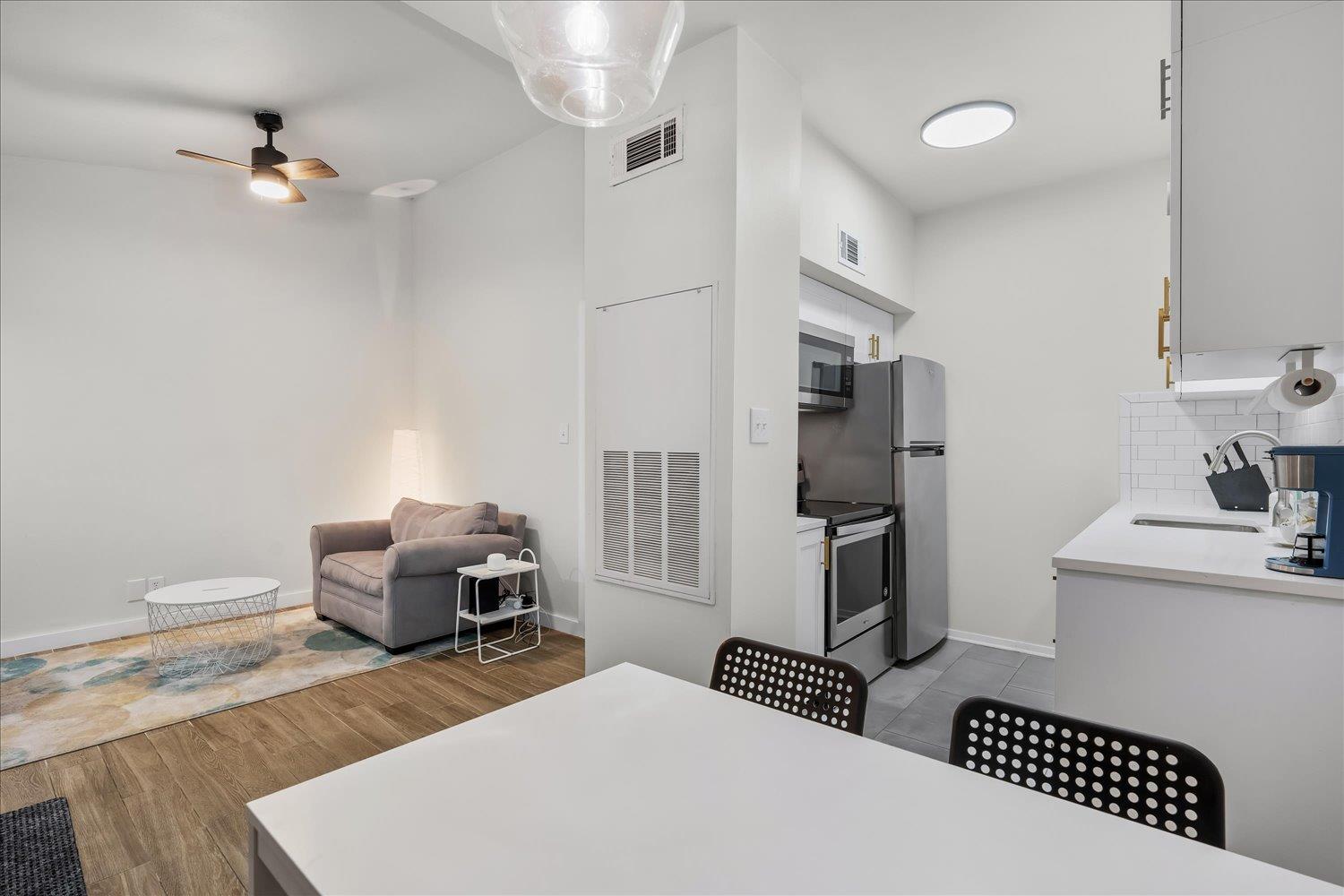 3316 Guadalupe St #310, Austin