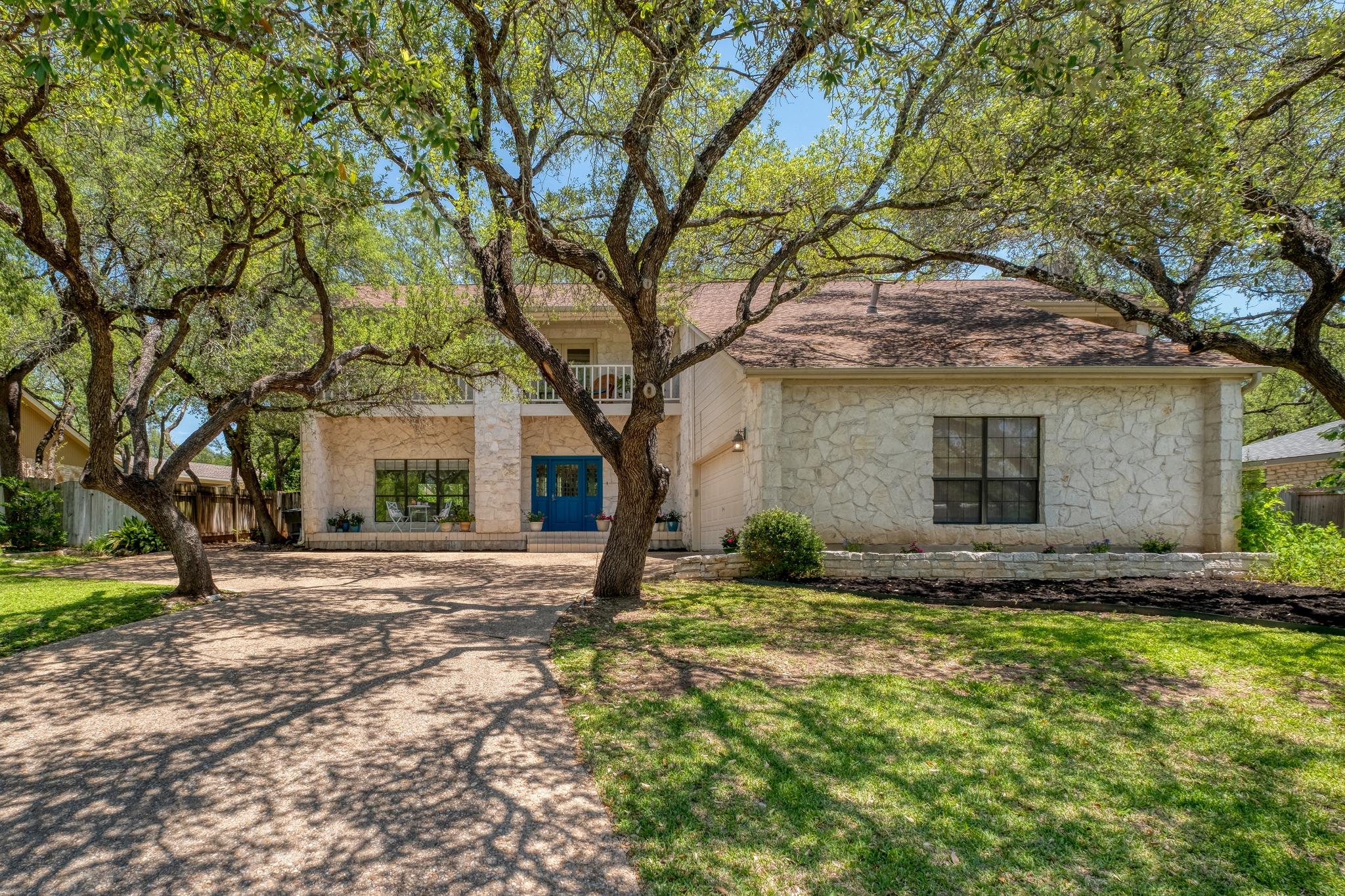 202 RIDGEWOOD Dr, Georgetown, TX 78628