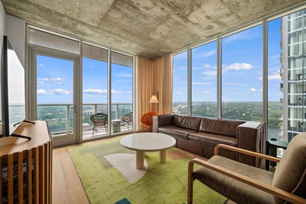 48 East Ave #2108, Austin