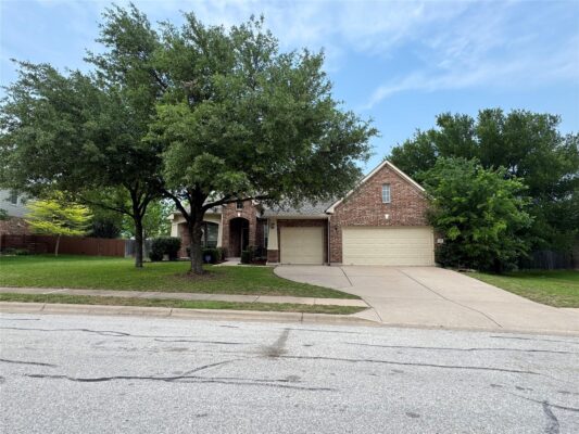 2900 Winding Shore Ln, Pflugerville