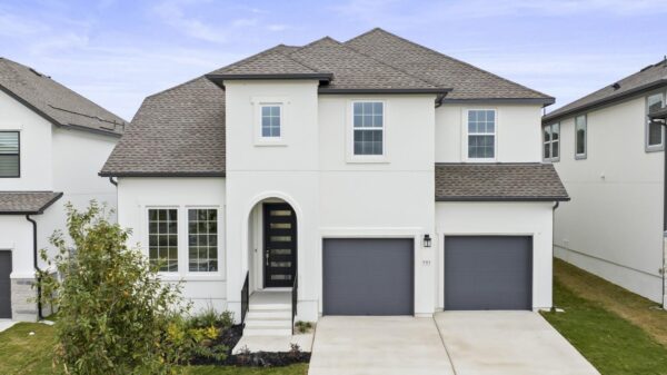 5313 Cosenza Trce, Leander
