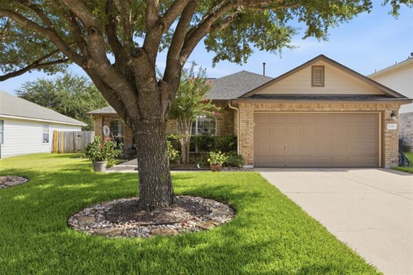 1215 Utopia Ln, Hutto