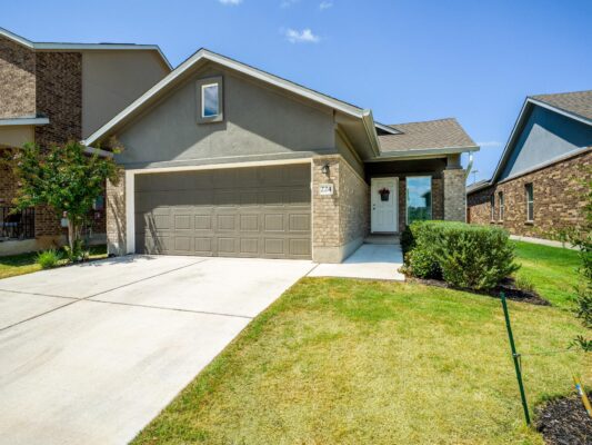 224 Grey Slate Ave, Marble Falls
