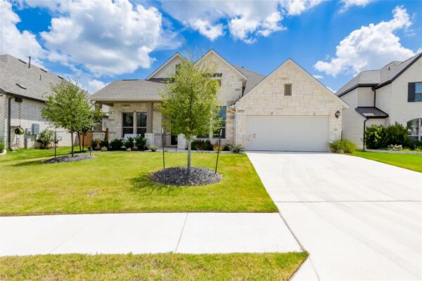 1416 Francesca Arden Way, Leander