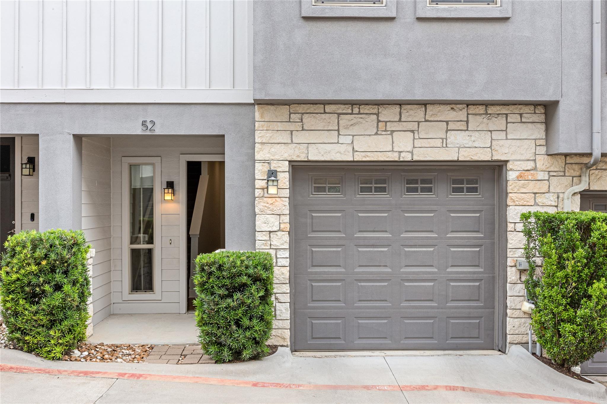 2520 Bluebonnet Ln #52, Austin