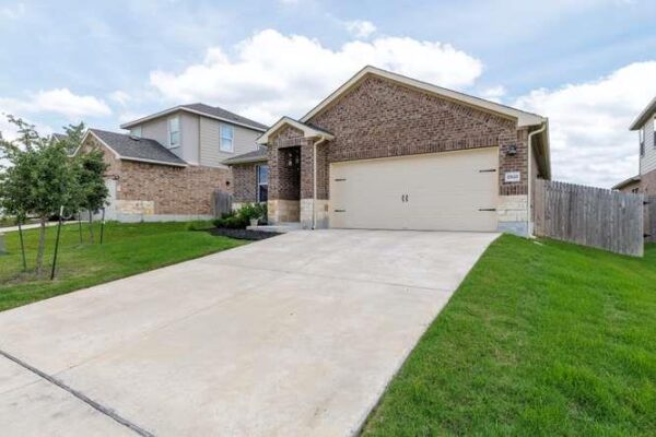 17621 Fairbridge Ln, Manor