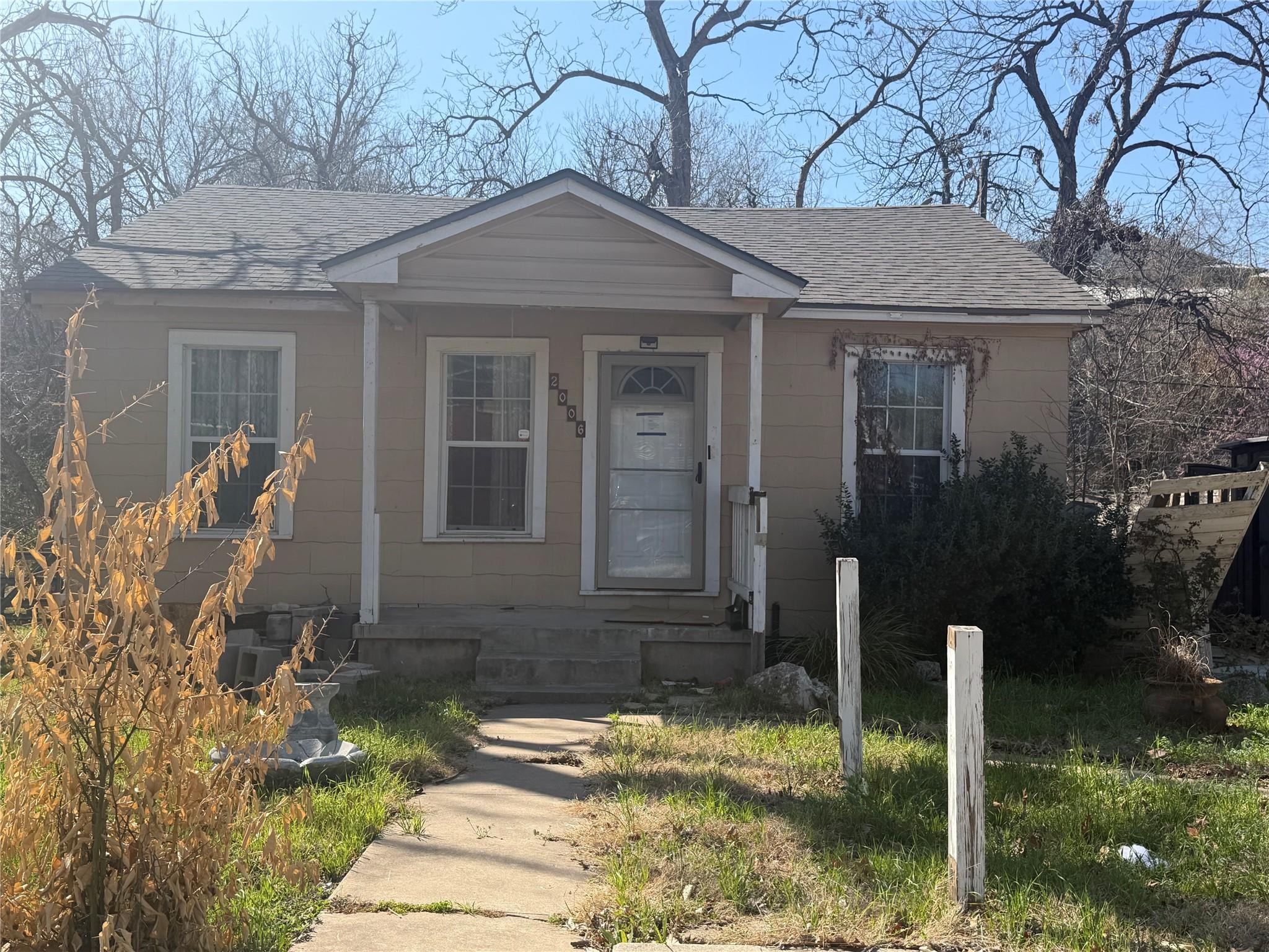2006 Rountree Dr, Austin
