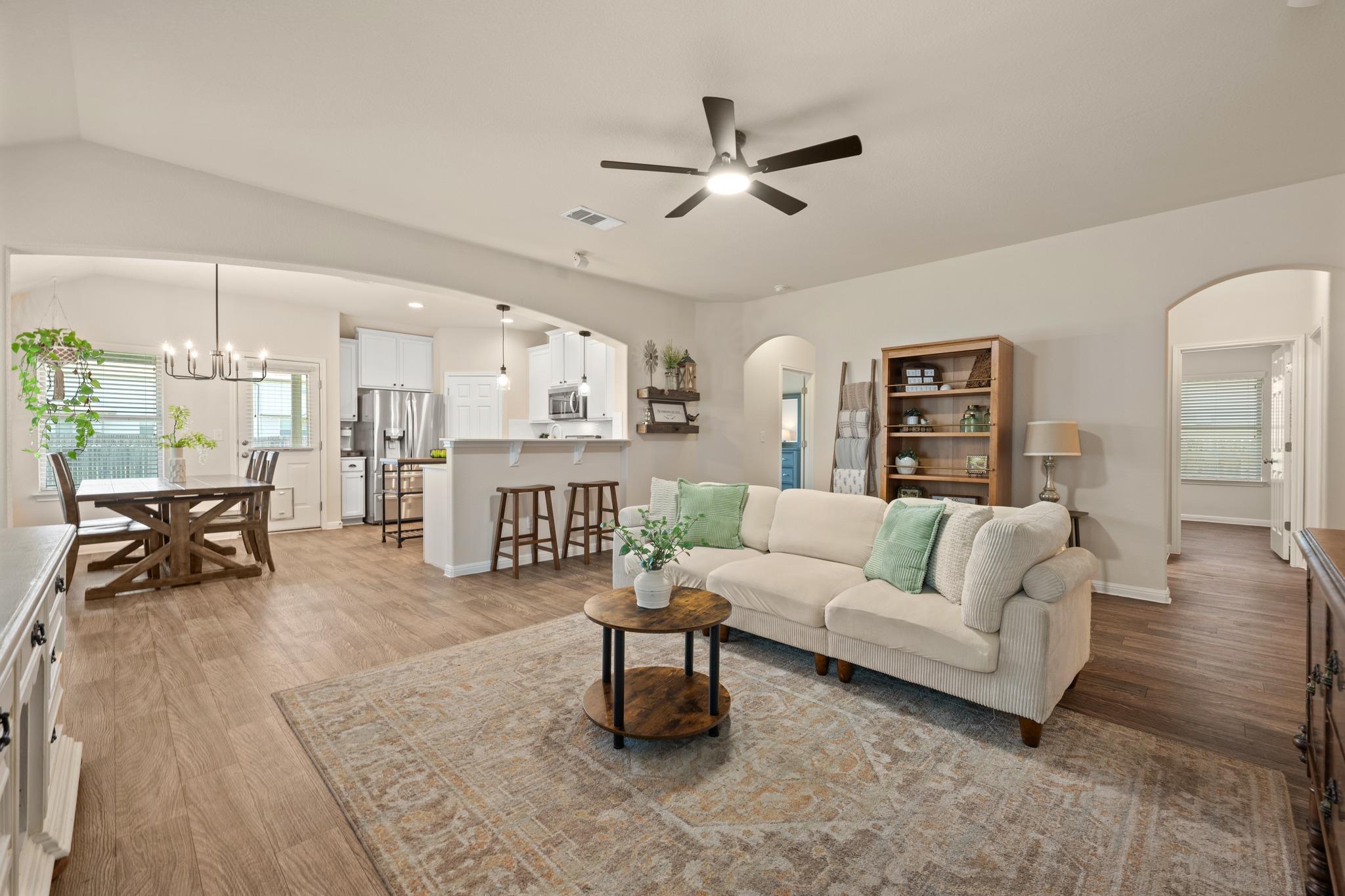 437 Rusk Bluff Ave, Leander, TX 78641