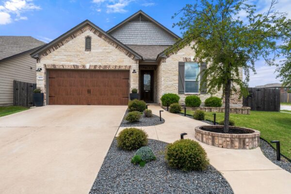 14001 James Garfield St, Manor