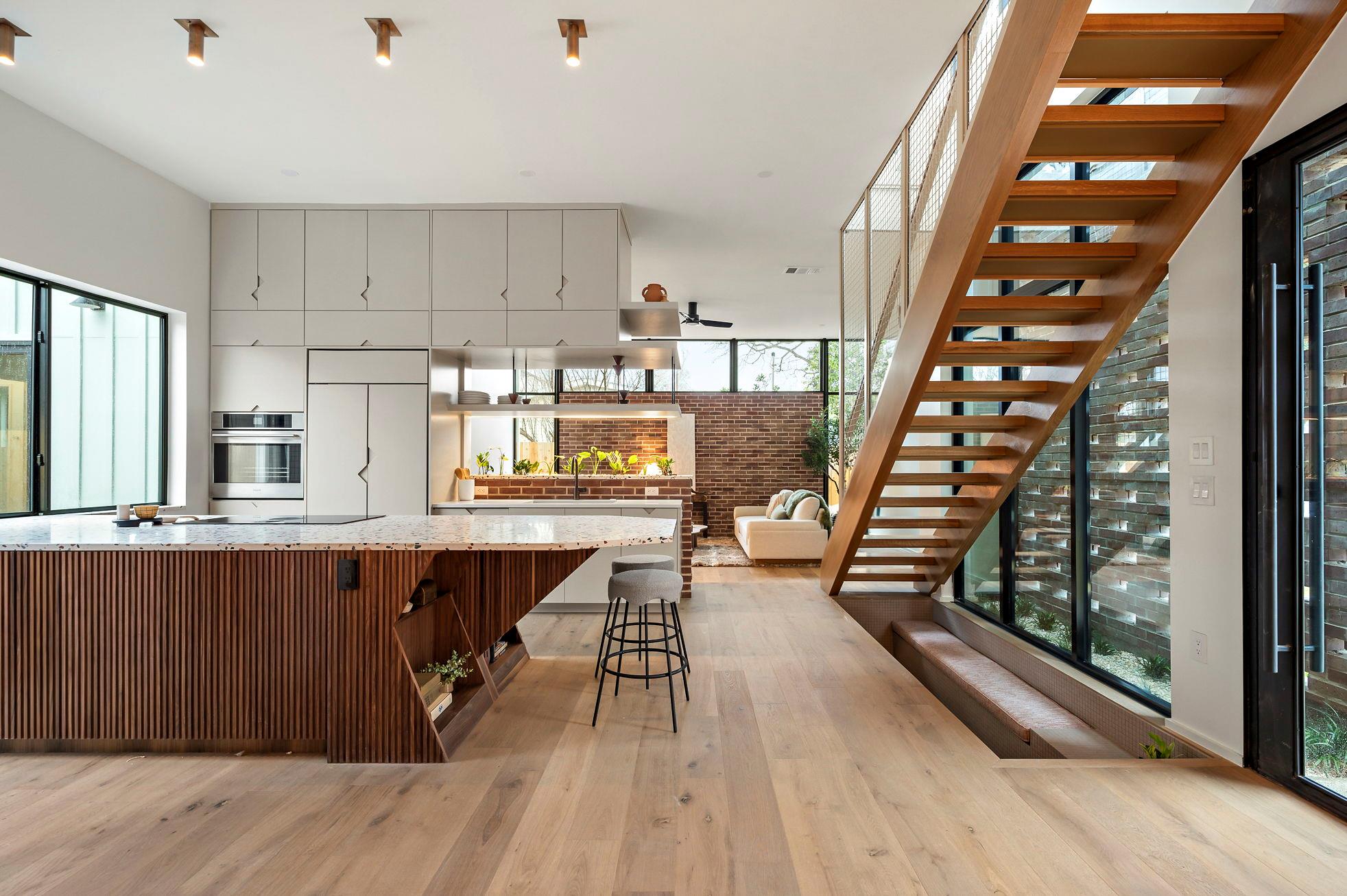 1604 Garner Ave, Austin, TX 78704