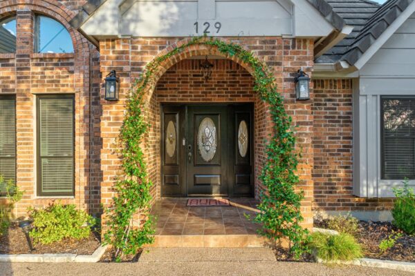 129 CREST VIEW Dr, Lakeway