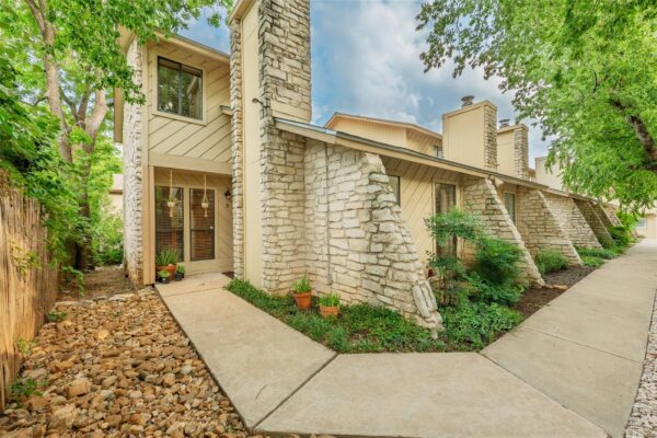 2500 Enfield Rd #9, Austin