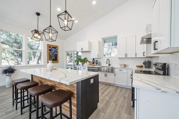 4 Huisache Ln, Wimberley