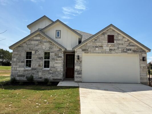 107 Preston Trl, Meadowlakes
