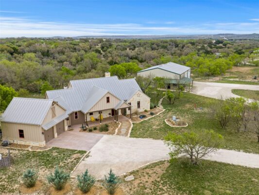 1503 Funf Kinder Rd, Fredericksburg