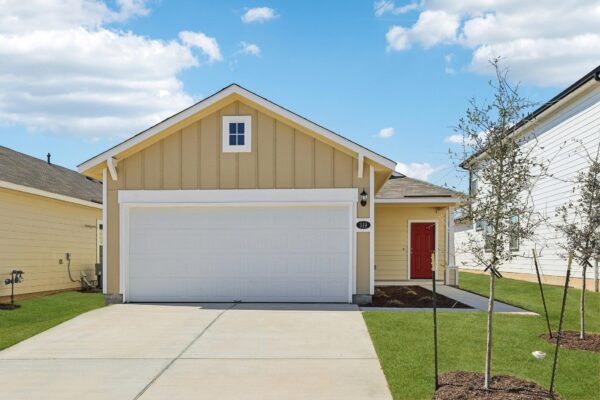 319 Haywood Manor None, Maxwell
