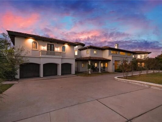 2204 Canonero Dr, Austin
