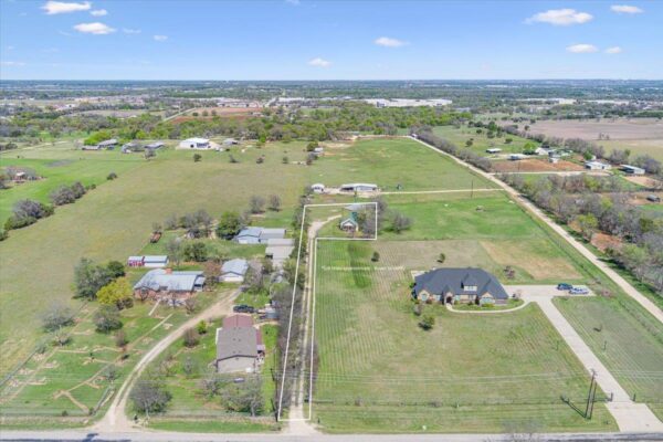 2804 Auction Barn Rd, Belton