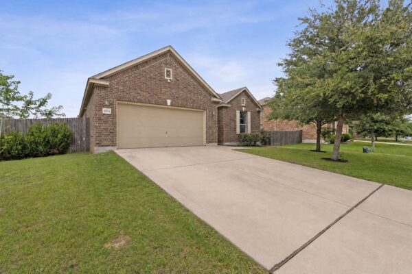 1004 Grand Teton Trl, Taylor