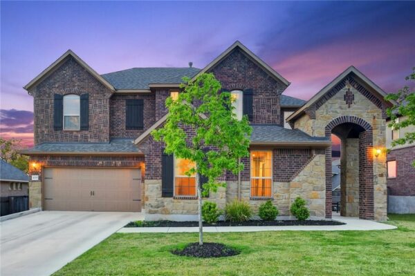 4229 Valley Oaks Dr, Leander