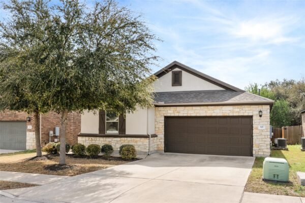 147 Mary Max Cir, San Marcos