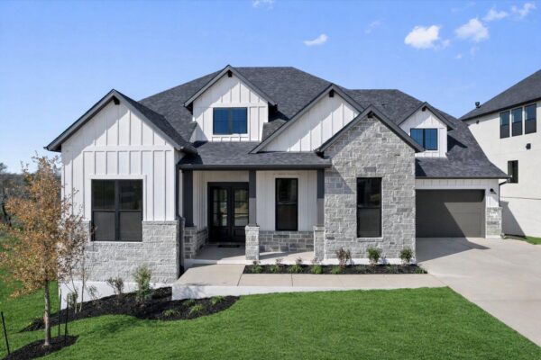 2004 Crimson Sunset Cv, Georgetown