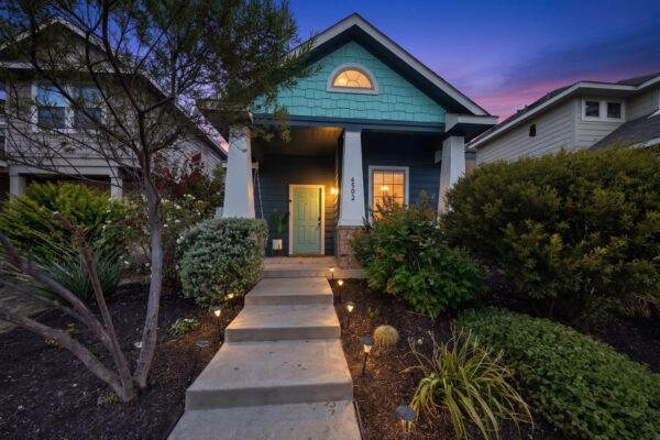 4502 Esper Ln #305, Austin