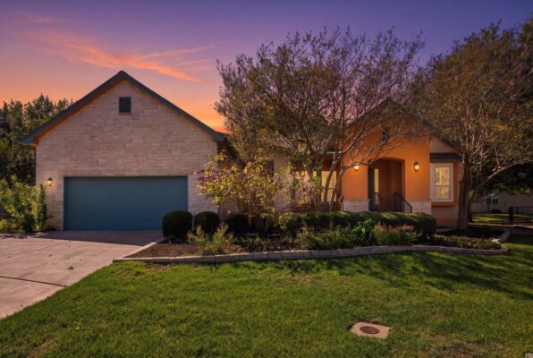 107 Mulberry Cir, Georgetown