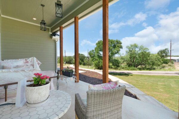 908 Sandy Mountain Dr, Llano
