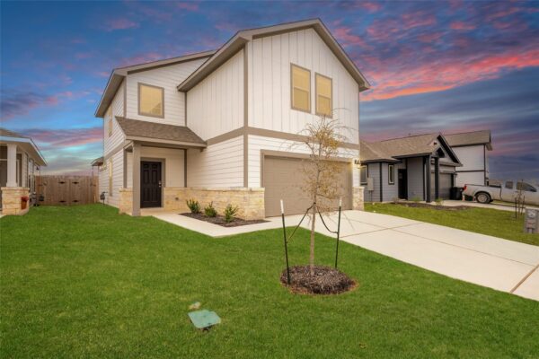 12310 Zenyatta Dr, Buda